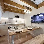 Architect Renovated Family Duplex 4 Bedrooms Opera Lafayette 9p Cctv In Common Areas