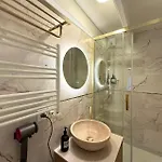 Architect Renovated Family Duplex 4 Bedrooms Opera Lafayette 9p Cctv In Common Areas 아파트